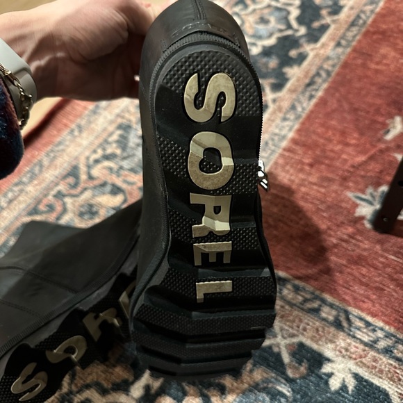 Sorel Suede Waterproof Wedge Boots - Great condition, barely worn - Picture 7 of 8